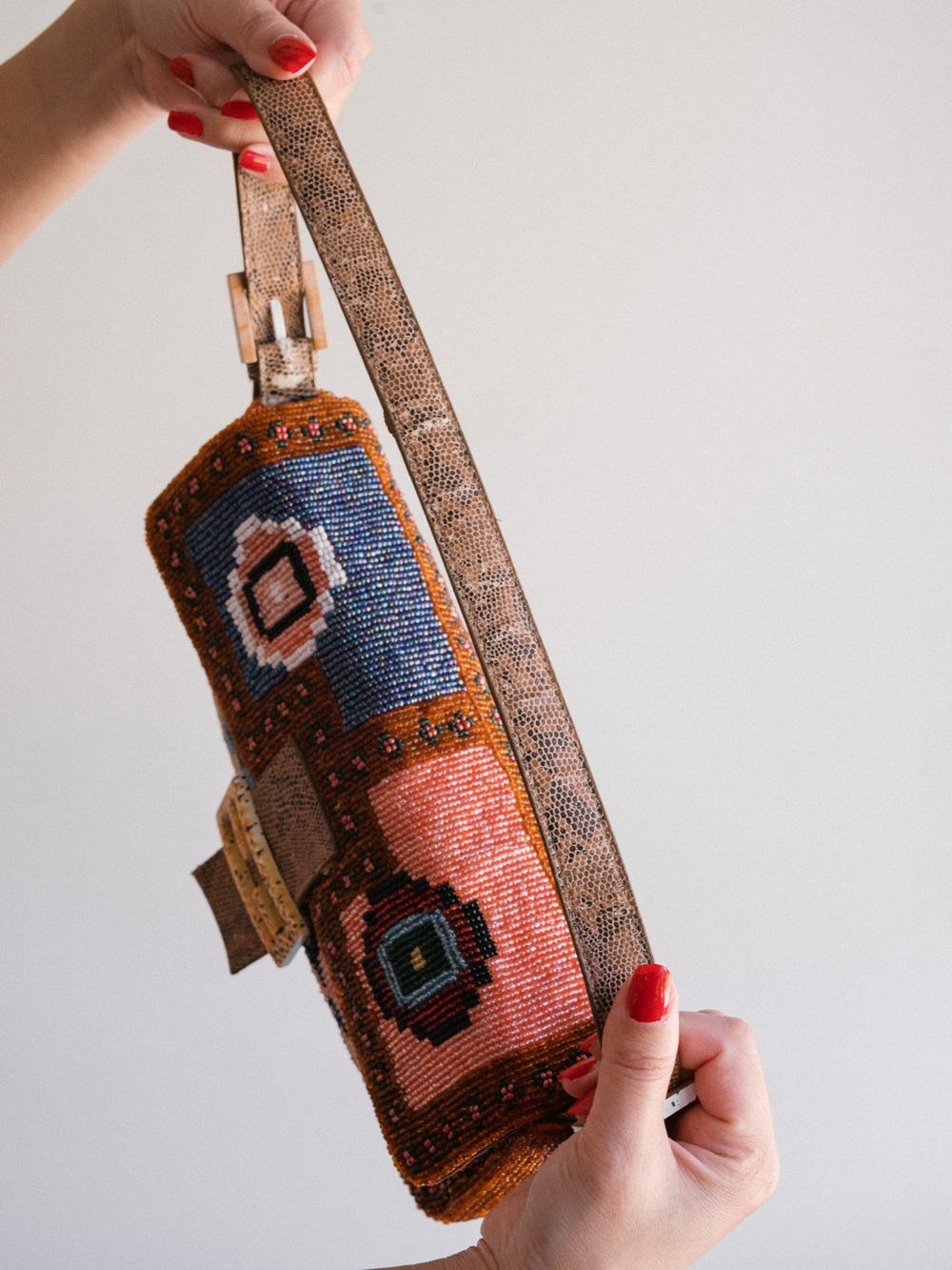 Fendi beaded baguette - Picture 5 of 9